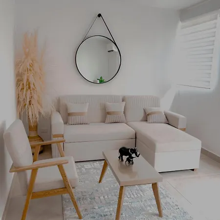 Apartamento Serena Del Mar Muy Cerca A La Playa Cartagena